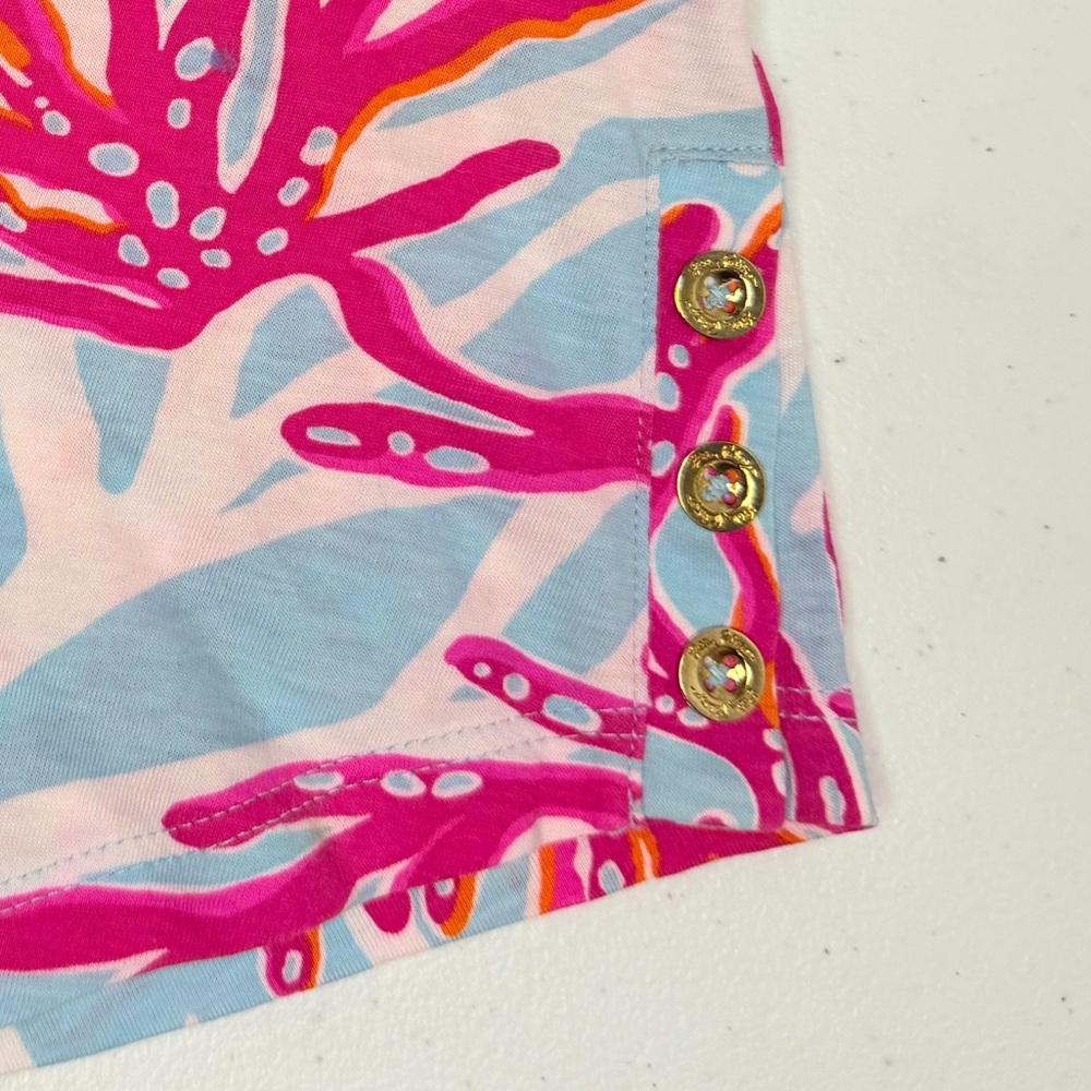 🔆 Lilly Pulitzer Breakwater Blue Underwater Escape Pink Coral Nellie V Neck Top - Picture 3 of 7